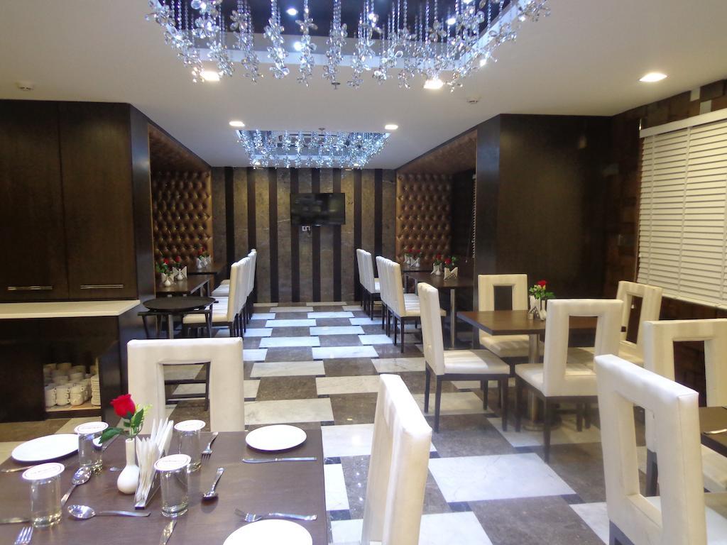 Hotel Taj Princess - Boutique Hotel Delhi Kültér fotó