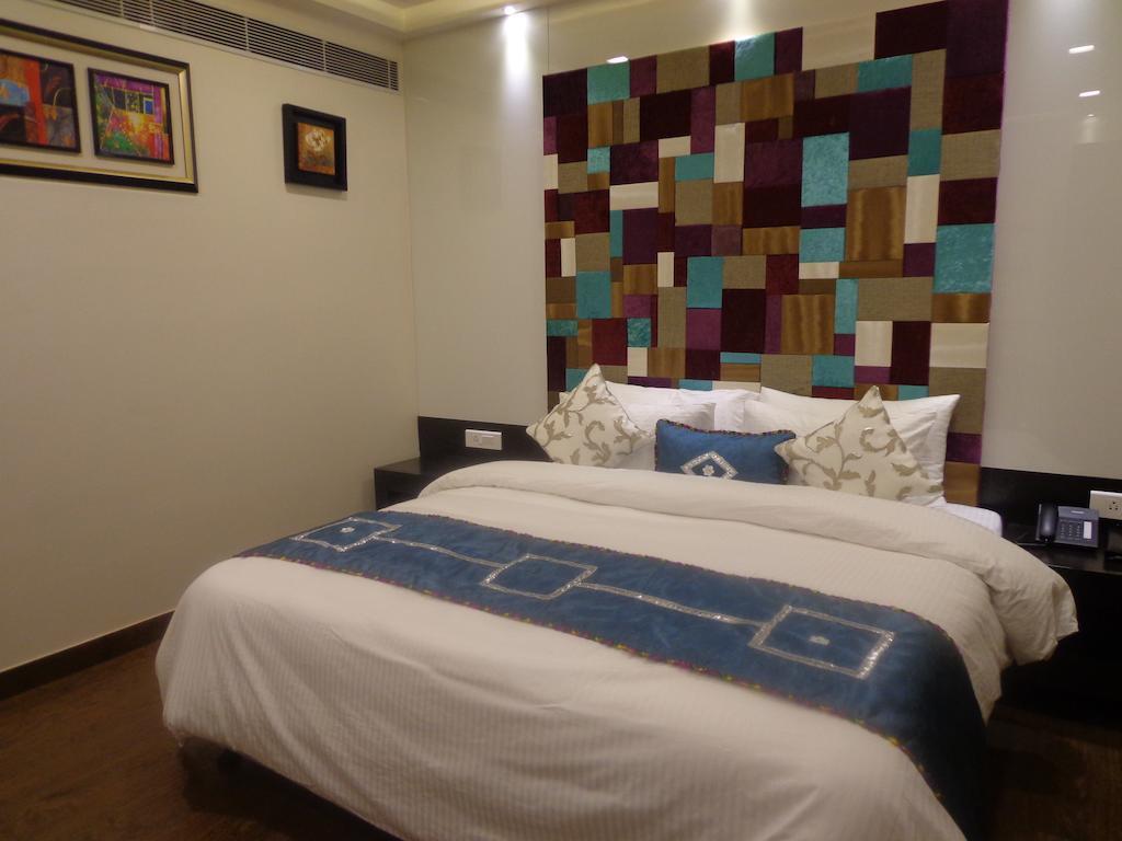 Hotel Taj Princess - Boutique Hotel Delhi Kültér fotó