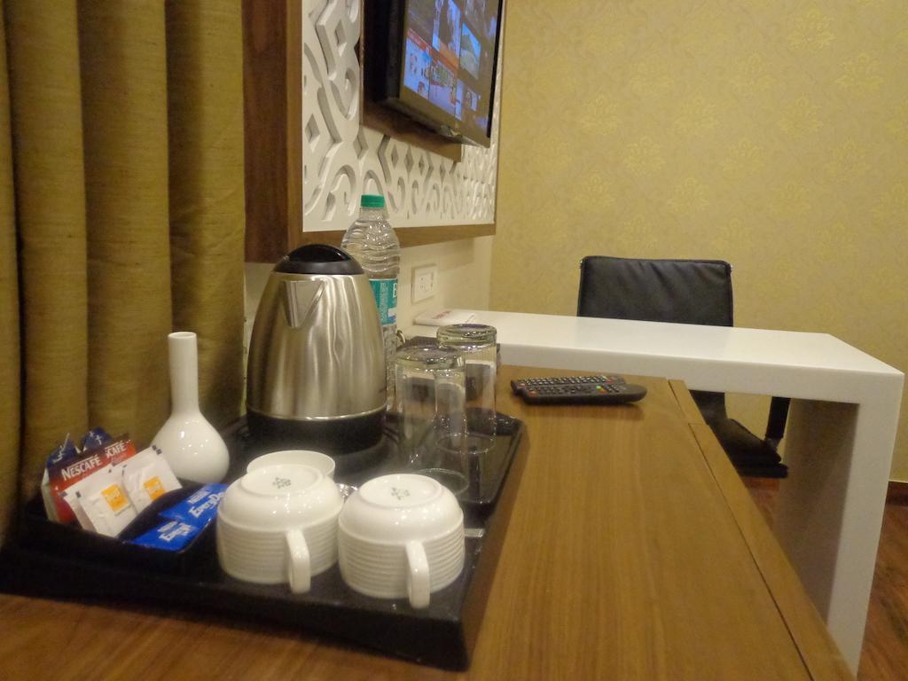 Hotel Taj Princess - Boutique Hotel Delhi Kültér fotó