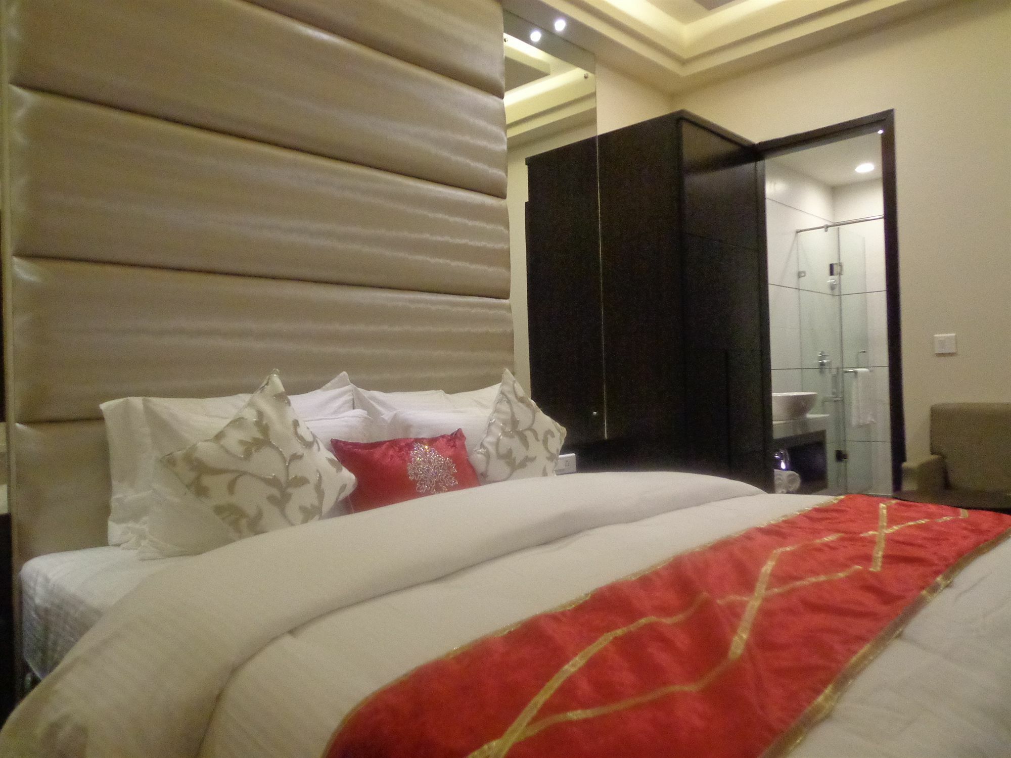 Hotel Taj Princess - Boutique Hotel Delhi Kültér fotó
